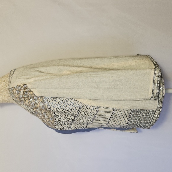 Madison Multiples Embroidered Studded Round Neck Southwestern Jacket Topper SZ L - Picture 9 of 15